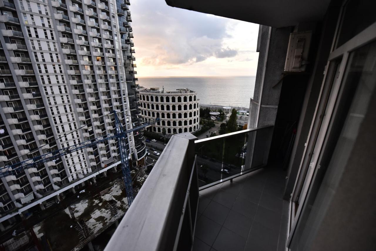 Welcome Orbi Batumi Sea View Apartment Luaran gambar