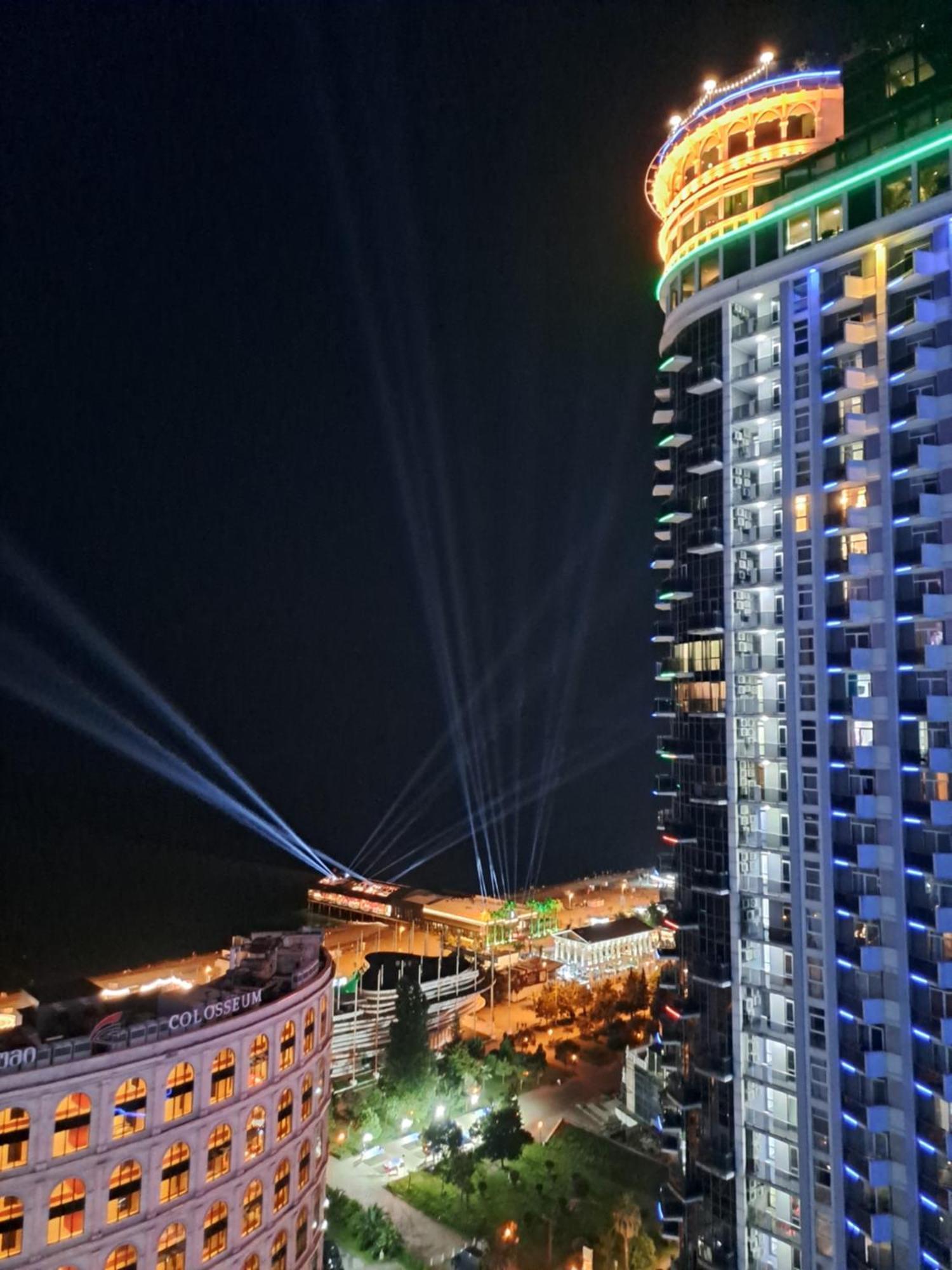 Welcome Orbi Batumi Sea View Apartment Luaran gambar