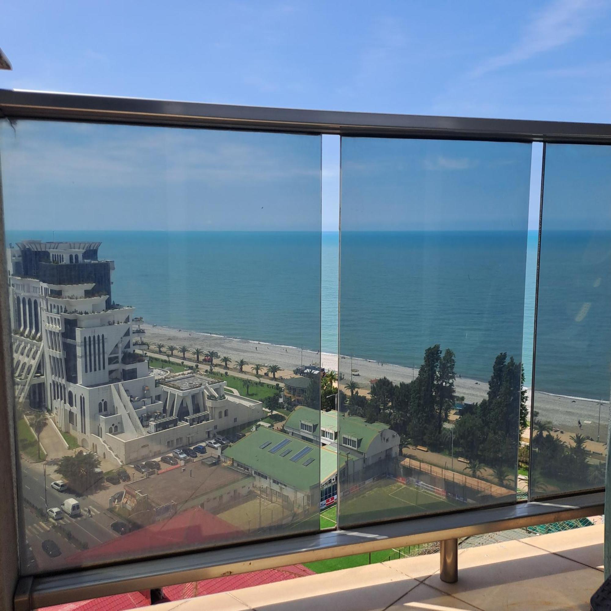Welcome Orbi Batumi Sea View Apartment Luaran gambar