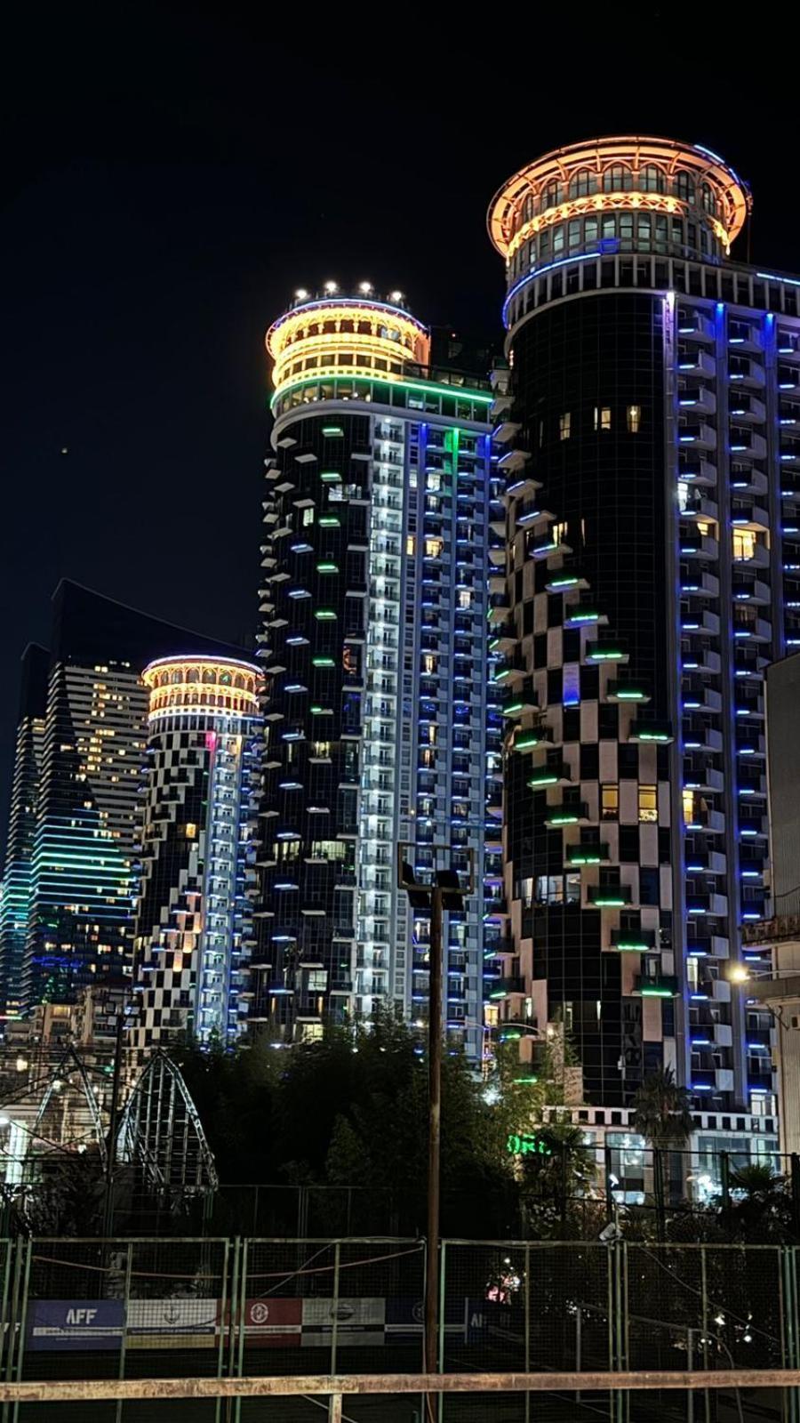 Welcome Orbi Batumi Sea View Apartment Luaran gambar